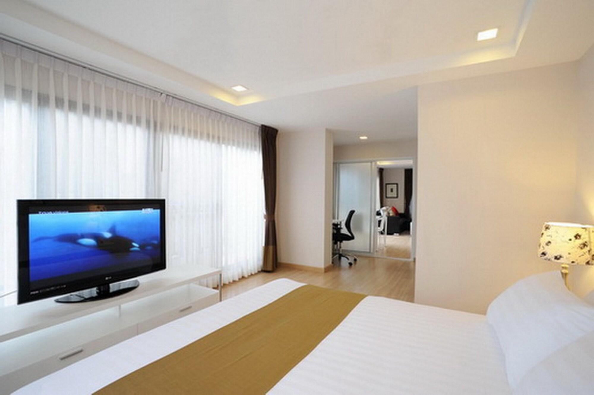 Baan K Residence Bangkok Esterno foto